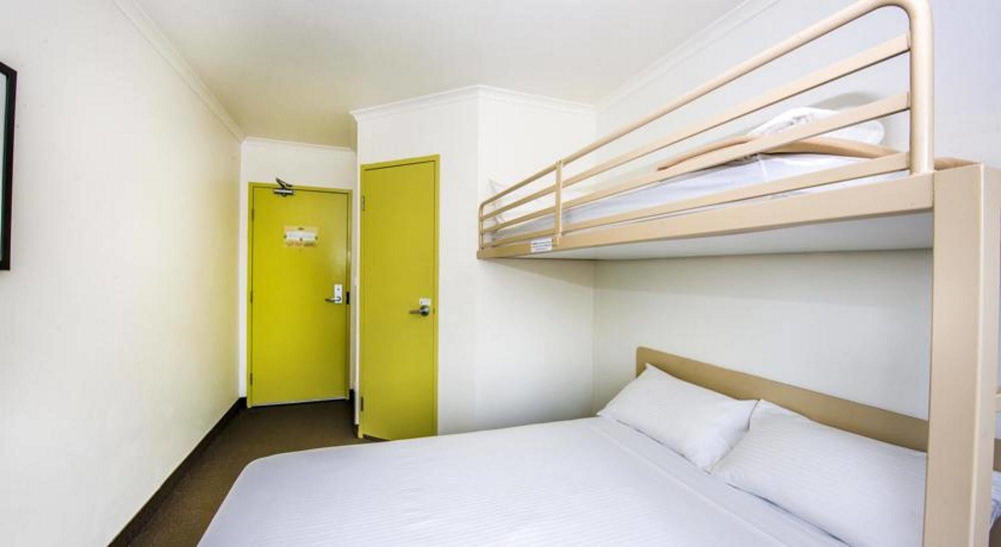 Ibis Budget Coffs Harbour Exterior photo